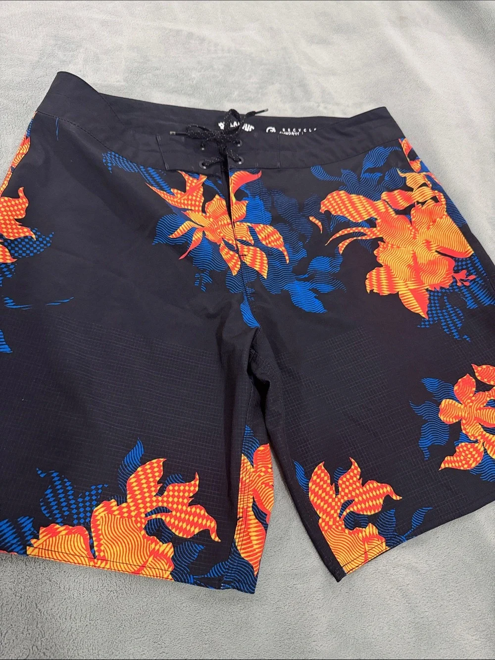 Men’s board shorts